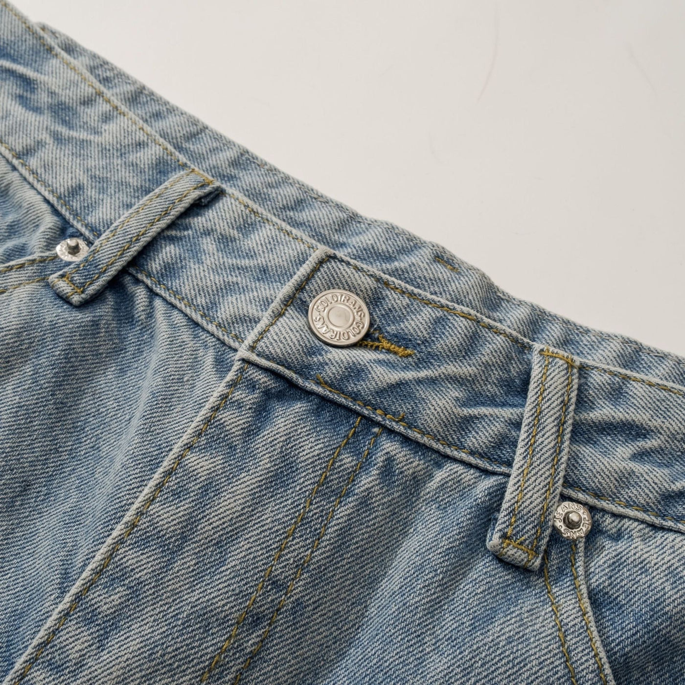 Basic Flared Jeans